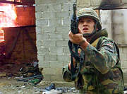 Deutscher Soldat im Kosovo: Aufräumen nach dem Krieg